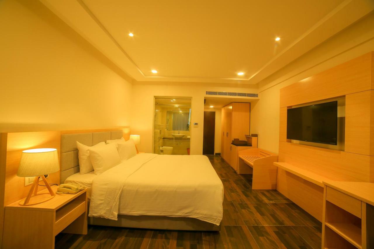 Bay View Hotel Vizag Βιζαχαπατνάμ Εξωτερικό φωτογραφία